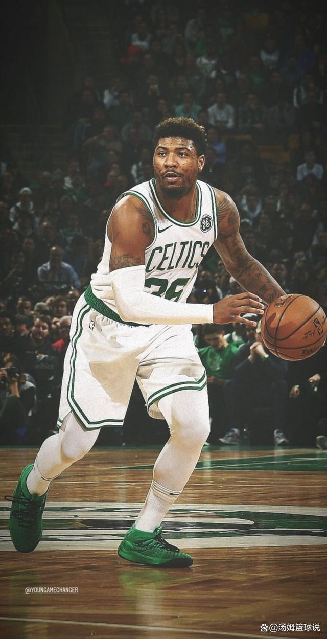 满冠体育官网-孟菲斯灰熊训练开放日，今晨队长鼓劲引欢呼，欧联在即，团队化学反应显著(灰熊队首发球员名单)